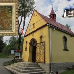 Kościół parafialny wybudowany jako wotum wdzięczności Matce Boskiej Częstochowskiej w Kaplicy Na Brzegu